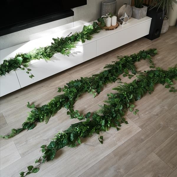 Zielone girlandy balkonowe z liści